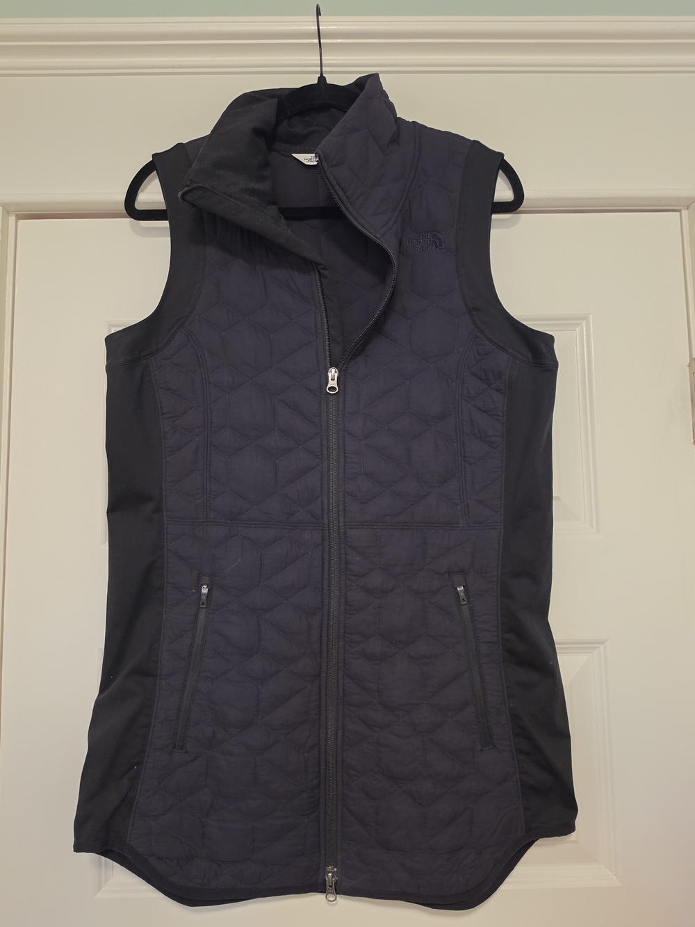 Northface Women’s Quilted Black Vest